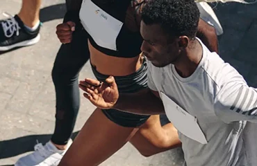 Smart Rings vs. Smartwatches: Which Is Better for Running? A Comparison